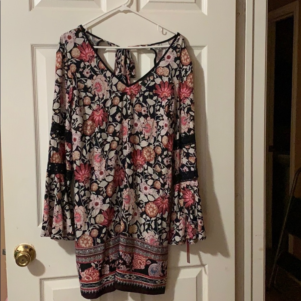 Multi colored long sleeve dress